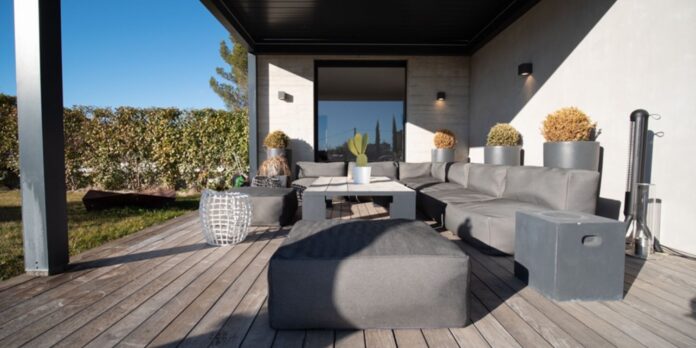 veranda aan huis glazen schuifwanden