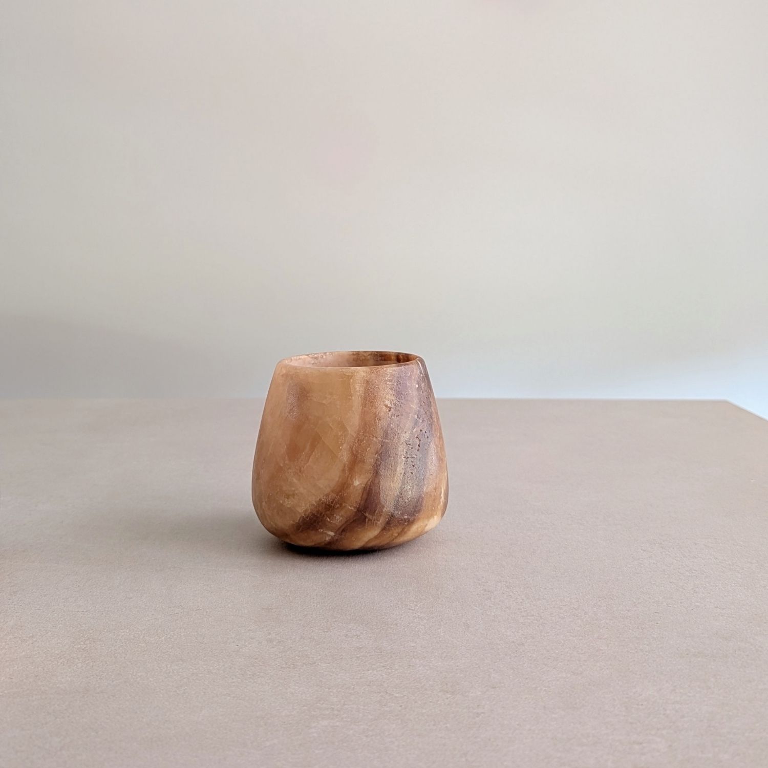Alabaster druppel L | Nr. 27
