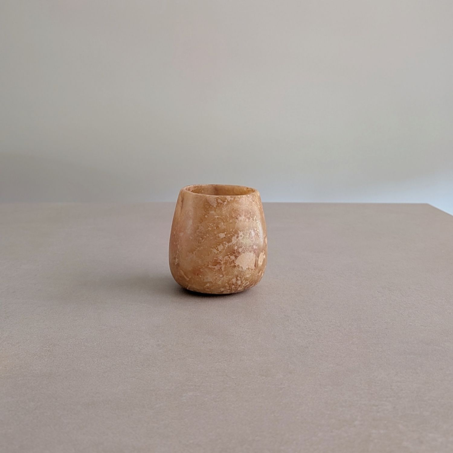 Alabaster druppel M | Nr. 28
