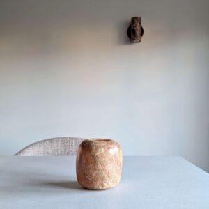 bruine alabaster